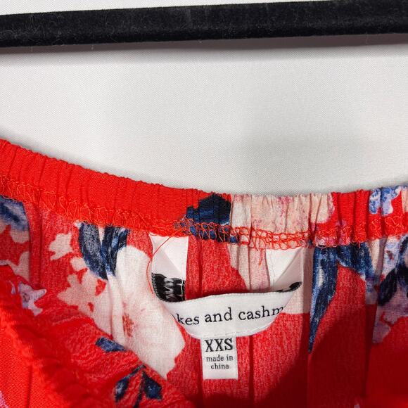 Cupcakes and Cashmere 2XS XXSmall Red Floral Barr Off The Shoulder Top Blouse - Picture 6 of 10